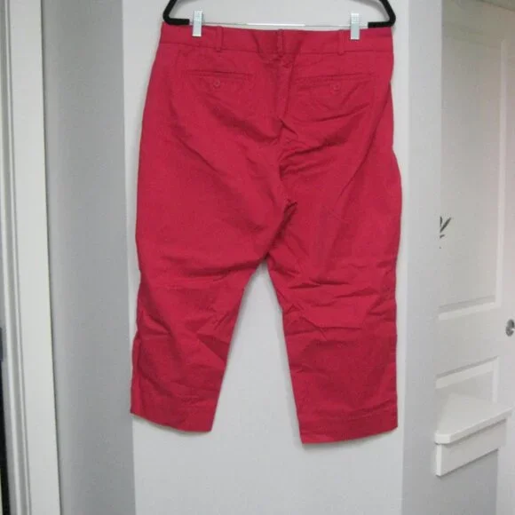 Bright Pink! Talbots capris - Picture 4 of 4